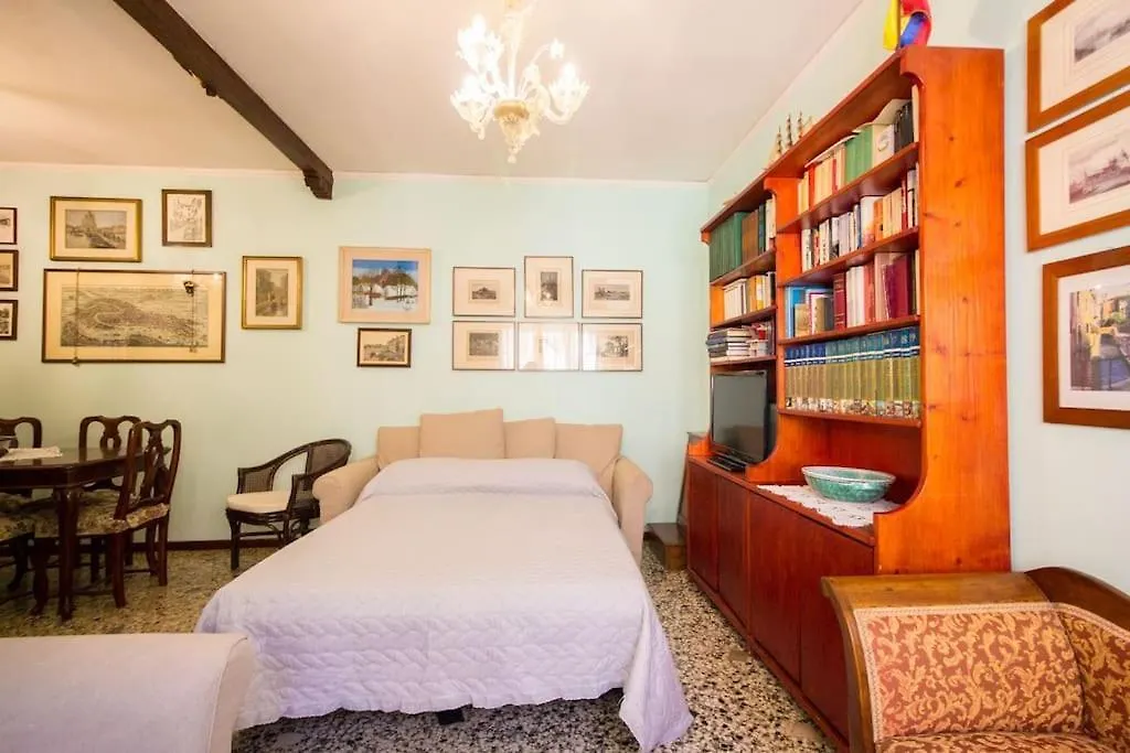 Apartmán La Casa Di Nane Mestre 0*,